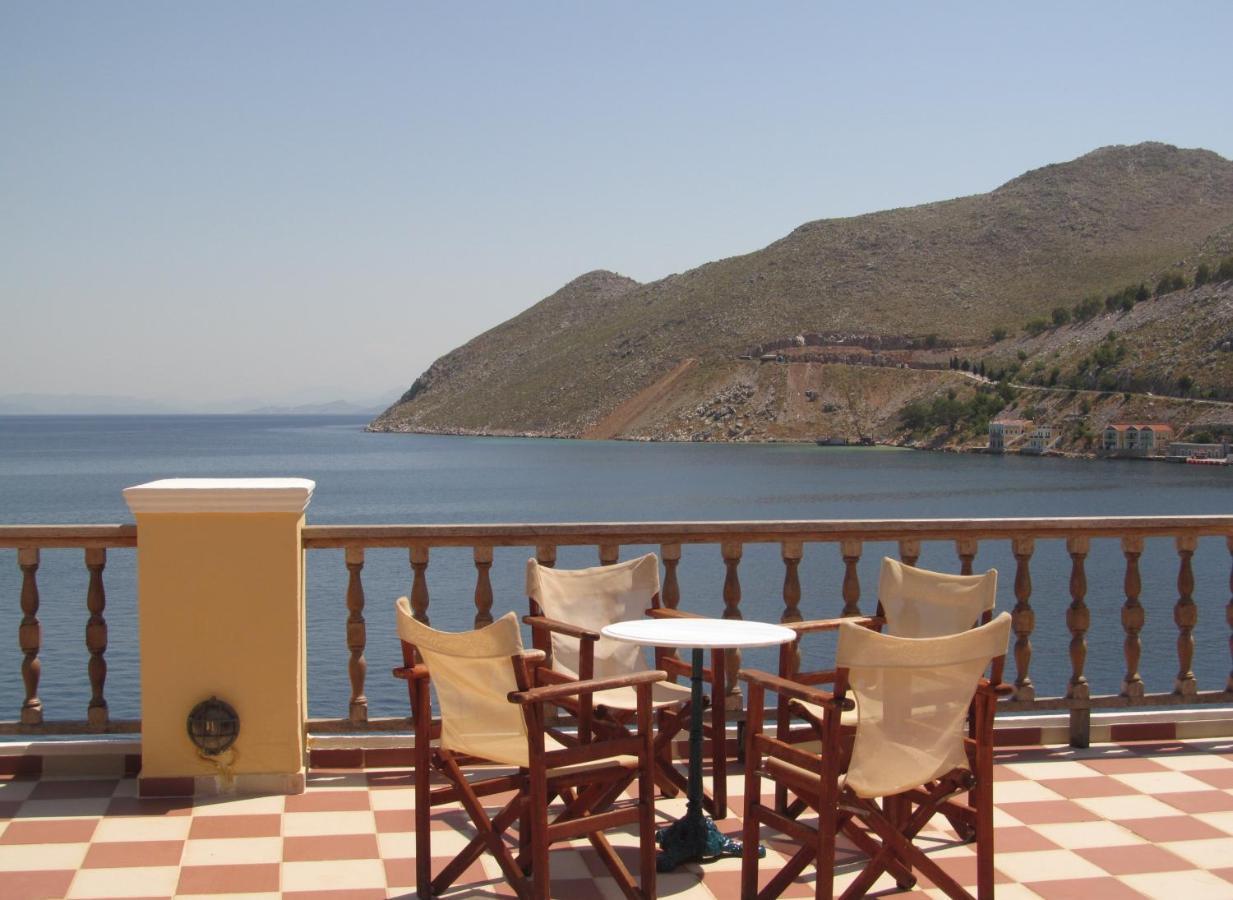 Hotel Aliki Szími Kültér fotó