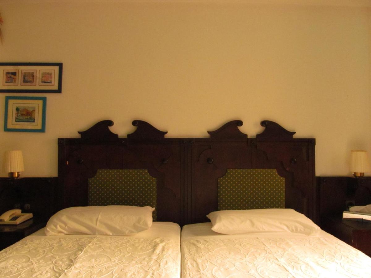 Hotel Aliki Szími Kültér fotó